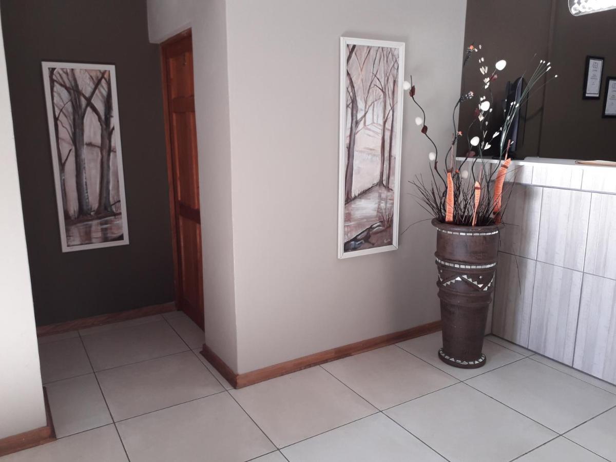 Tuscany Vryburg 외부 사진