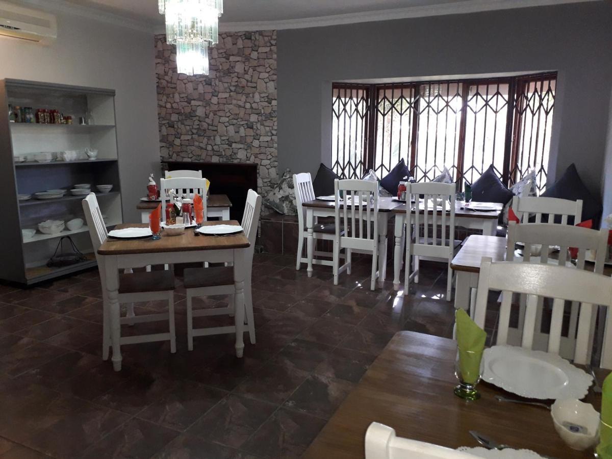 Tuscany Vryburg 외부 사진