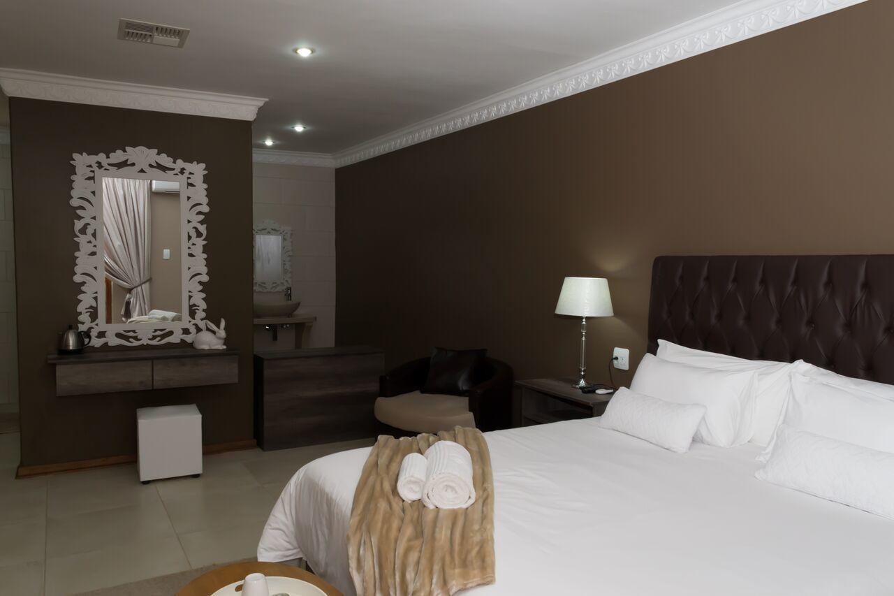 Tuscany Vryburg 외부 사진